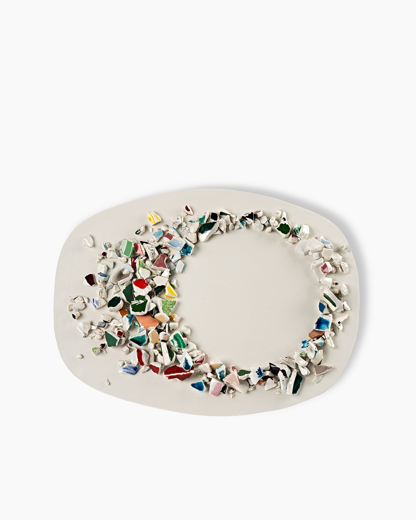 Oval centrepiece