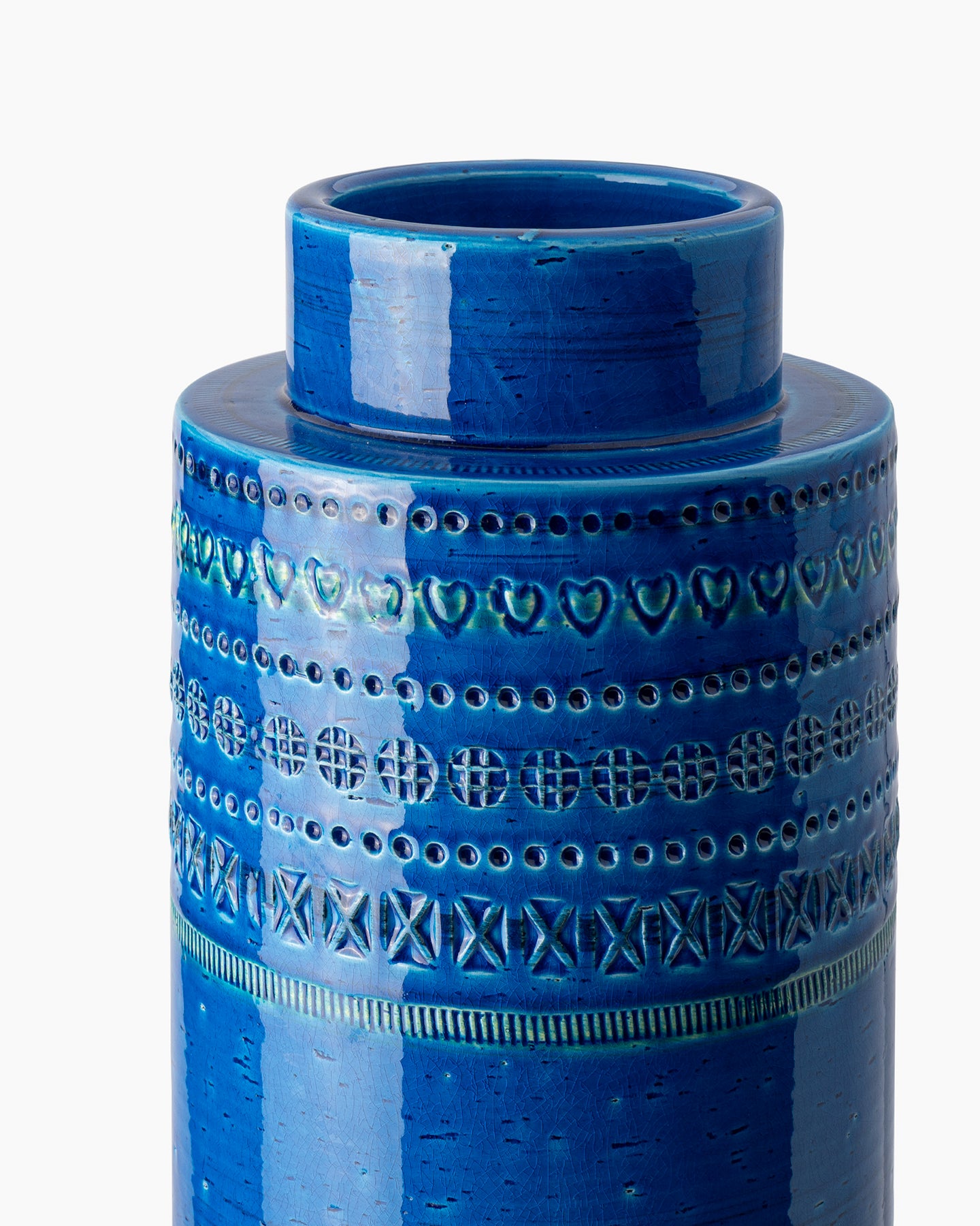 Spool-shaped vase