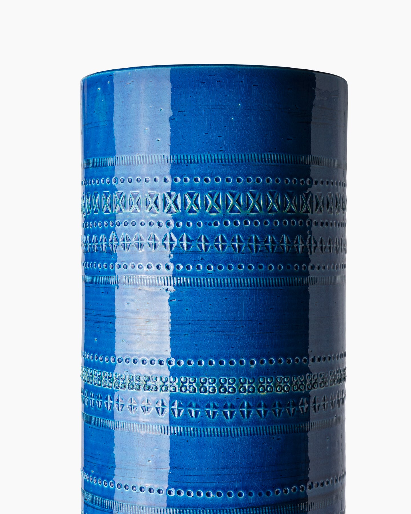 Cylindrical umbrella stand